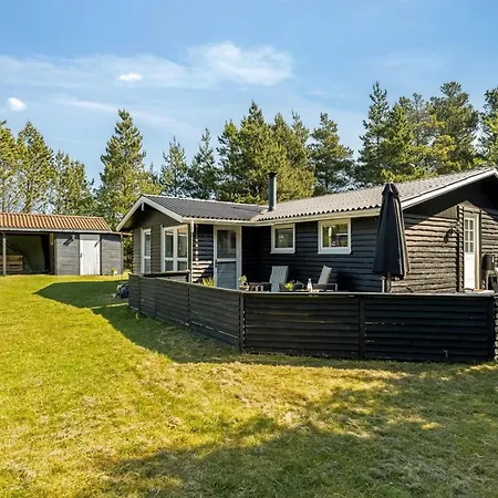 Hansa - 3km From The Sea By Interhome *