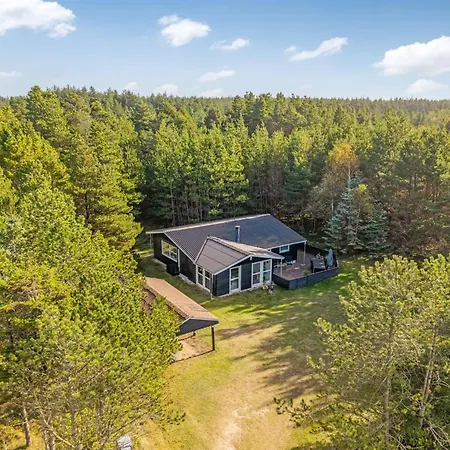 Hansa - 3km From The Sea By Interhome