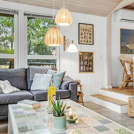 Hansa - 3km From The Sea By Interhome *